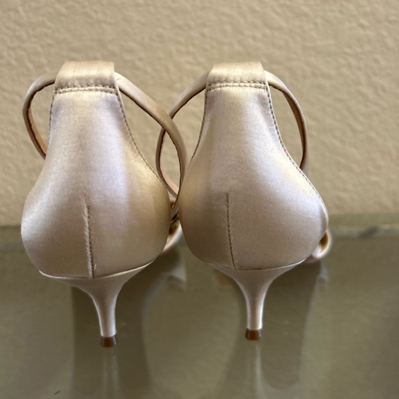 Badgley Mischka Women's Sandal, Size 9 M US, MP4106, Sainte Ivrsat, Brid… - Picture 7 of 10